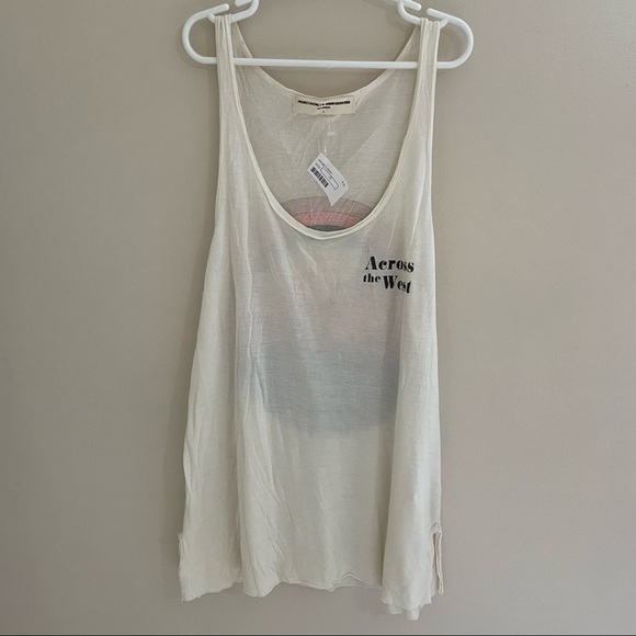 Project Social T Urban Outfitters Across the West
American Road trip graphic T - Picture 11 of 12